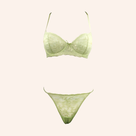 Essential Classic Bra & Thong Set