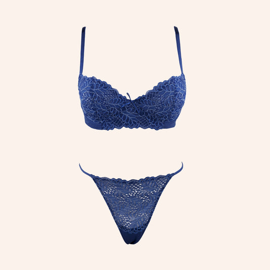 Essential Classic Bra & Thong Set