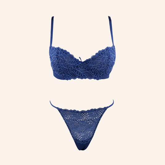 Essential Classic Bra & Thong Set